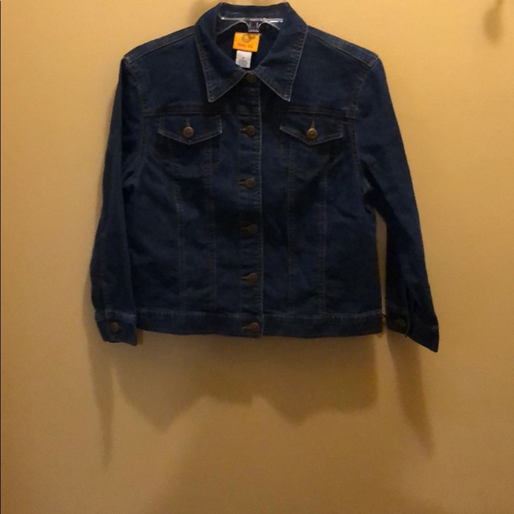 Women’s Ruby Rd denim jacket size 8 box 23
